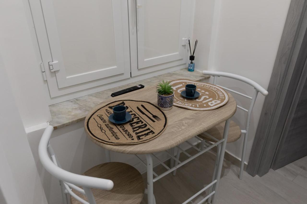 My Brilliant Home With Jacuzzi 2 Steps From St Toledo Naples Extérieur photo