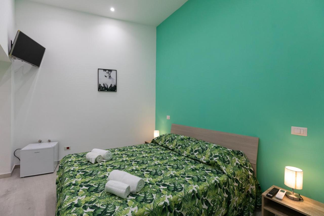 My Brilliant Home With Jacuzzi 2 Steps From St Toledo Naples Extérieur photo